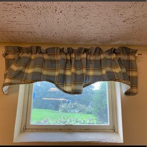 2 window valences